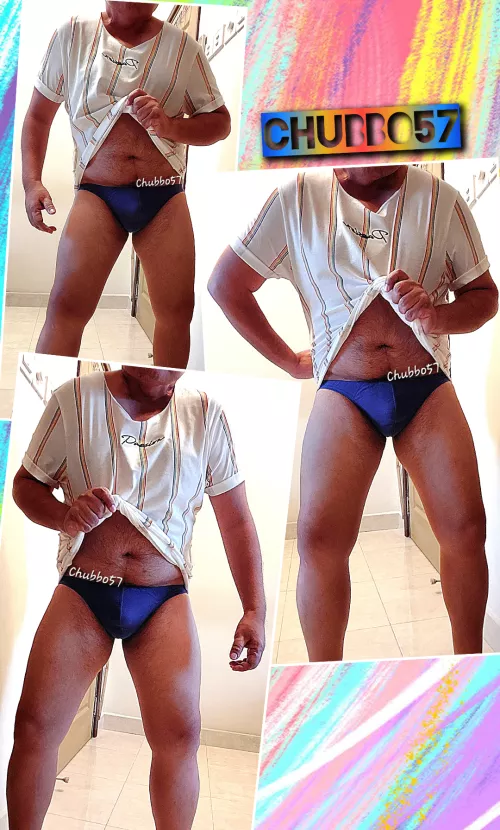 Got myself some new cheap underwear, and a new tee. Fits pretty darn well though.
😜🩲🌈 🆕🤓 by chubbo57