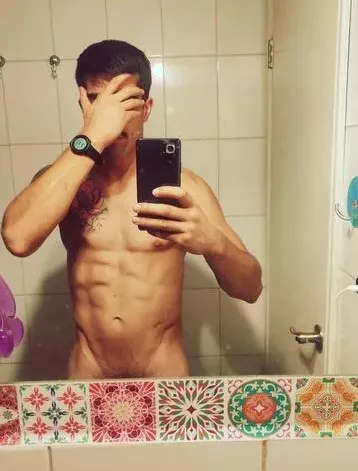 Hey :) posted by FacuLinusOF