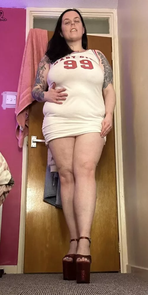 How’s my outfit? 💋 by Inyourdreams00