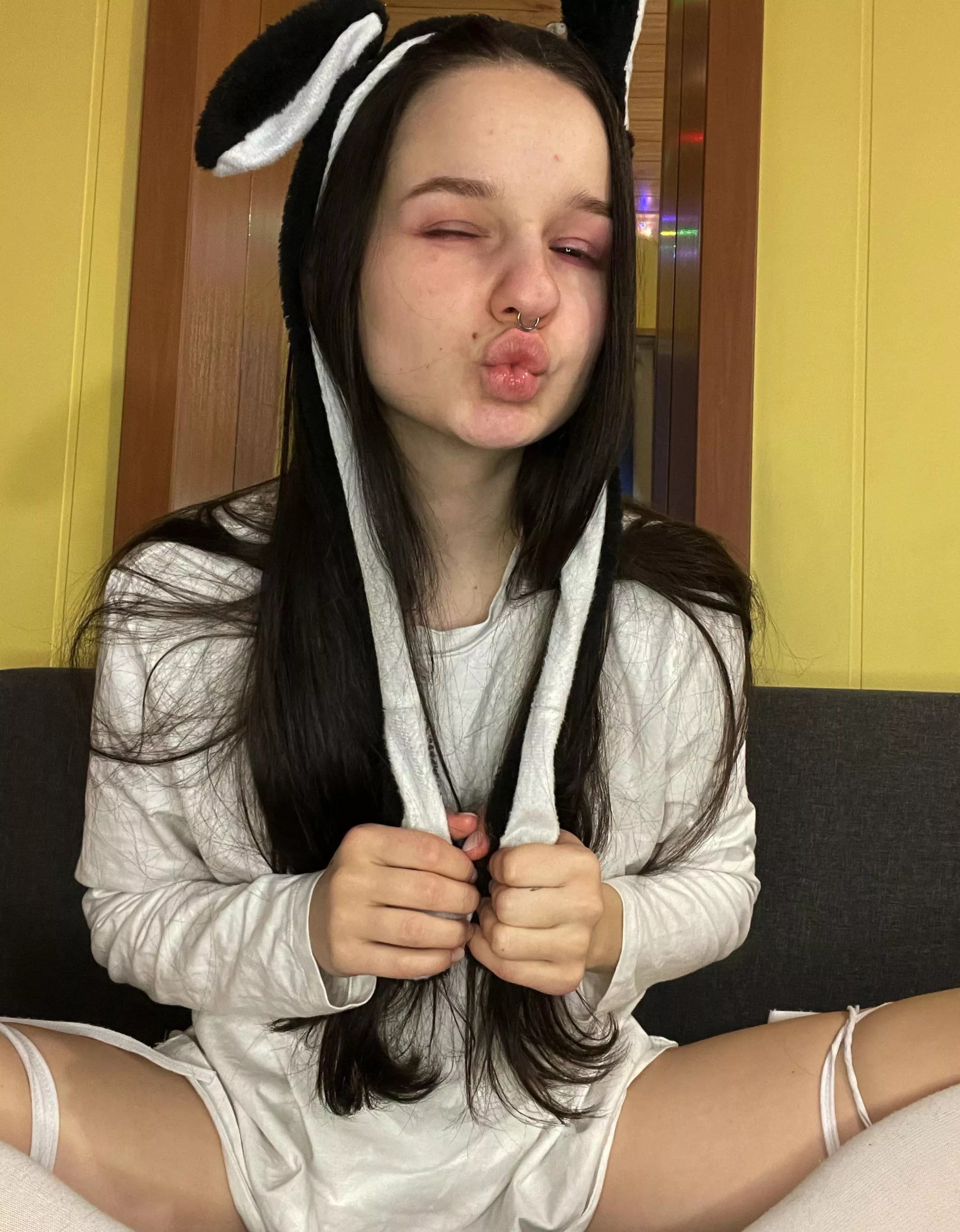 I am hot aren’t I posted by QueenOfLusst