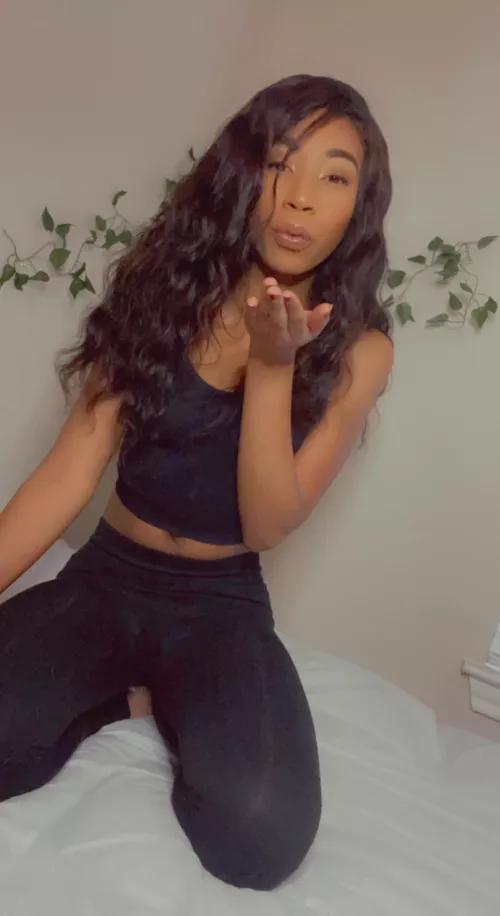 I don't just blow bubbles and kisses by Freya9580