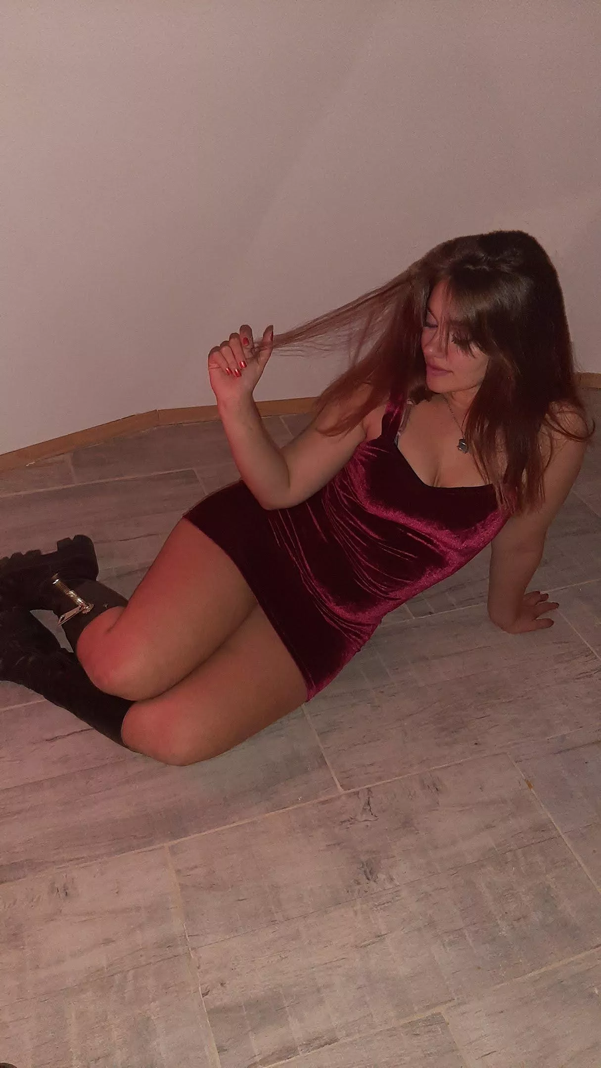 I know you love blonde Latinas. posted by Few-Situation-6960