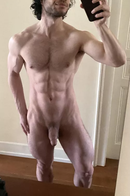 I now have the body to be more confident while naked [M] by morningcoffee08