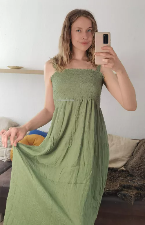 I'm waiting for summer by naturalgirl_mel