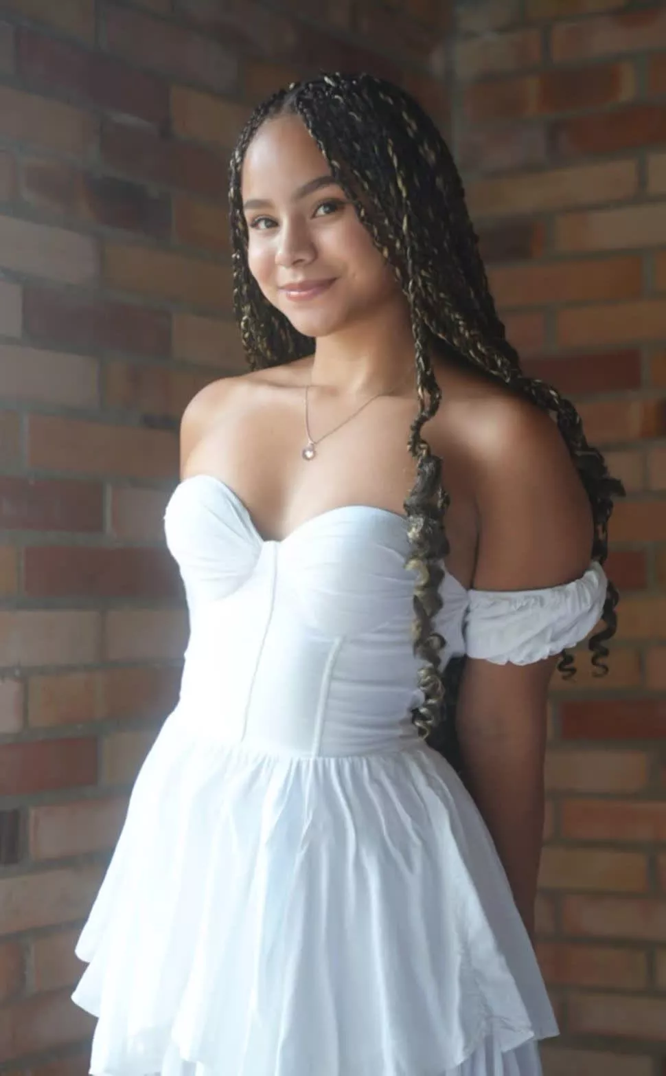 Innocence can be so tempting posted by Miss_Kittya