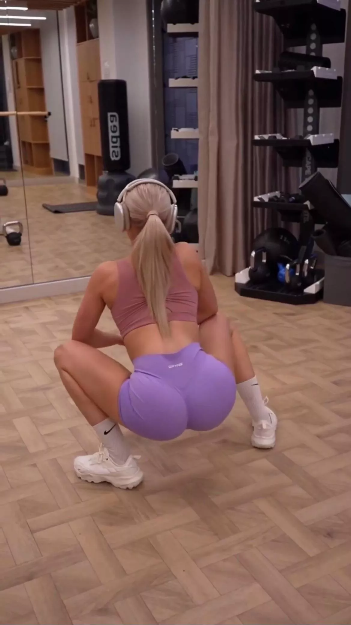 just stretching posted by cherries_rain