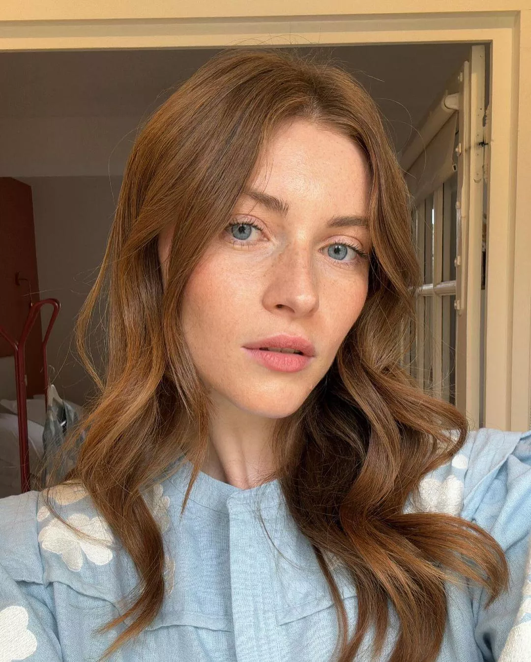 Lea Grandin posted by Oceanofmultiverses