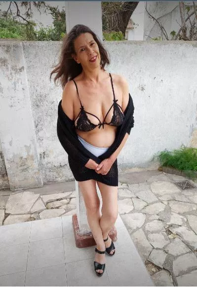 Mother of 3 teenagers, do I look fuckable to you at 58  posted by Matureadventurers