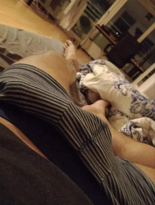 Nothing special, just chilling  by Latino-at-work