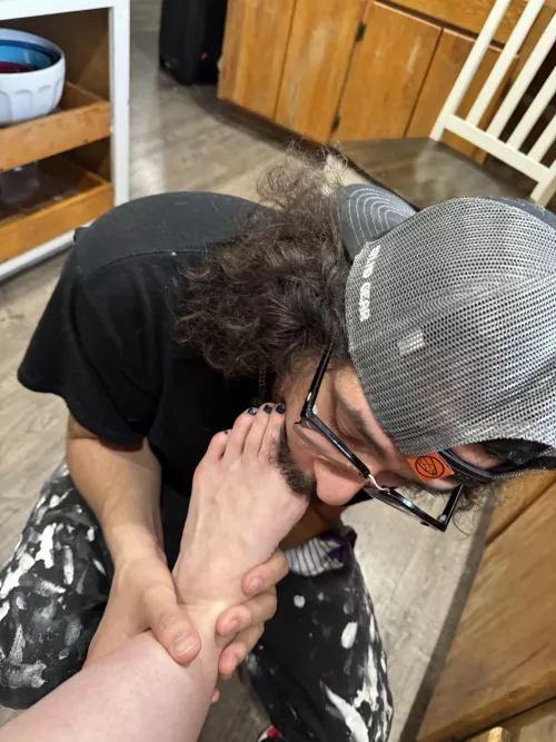 Now that’s a good boy  by pinkpigeon420