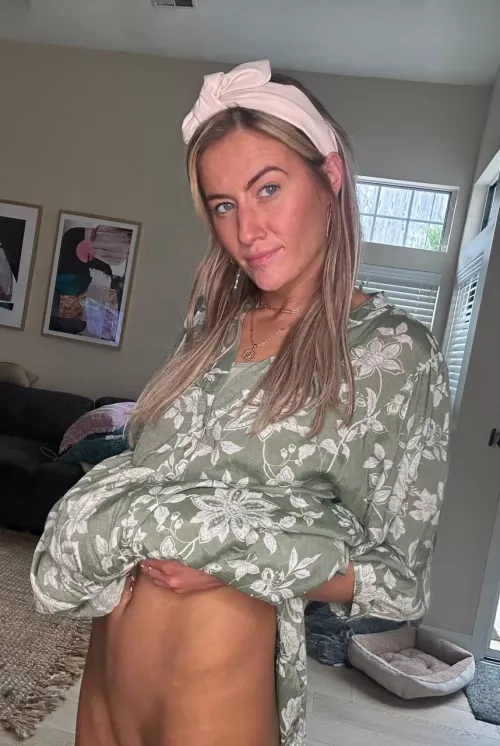 Please be dominant with me tonight by milf_jennaxoxo