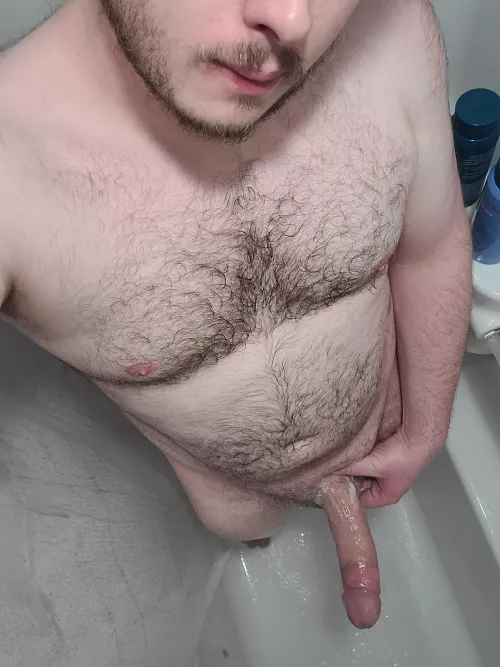 Scrubbing myself clean by GirthyDream