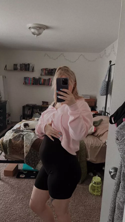 Showed off my bump for Easter  by Monique_dancing