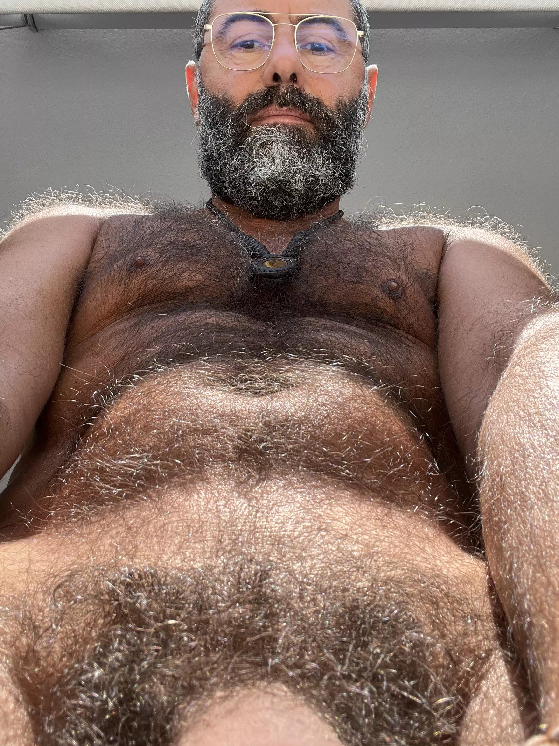 Stroke my fur and kiss me posted by fuzzylov