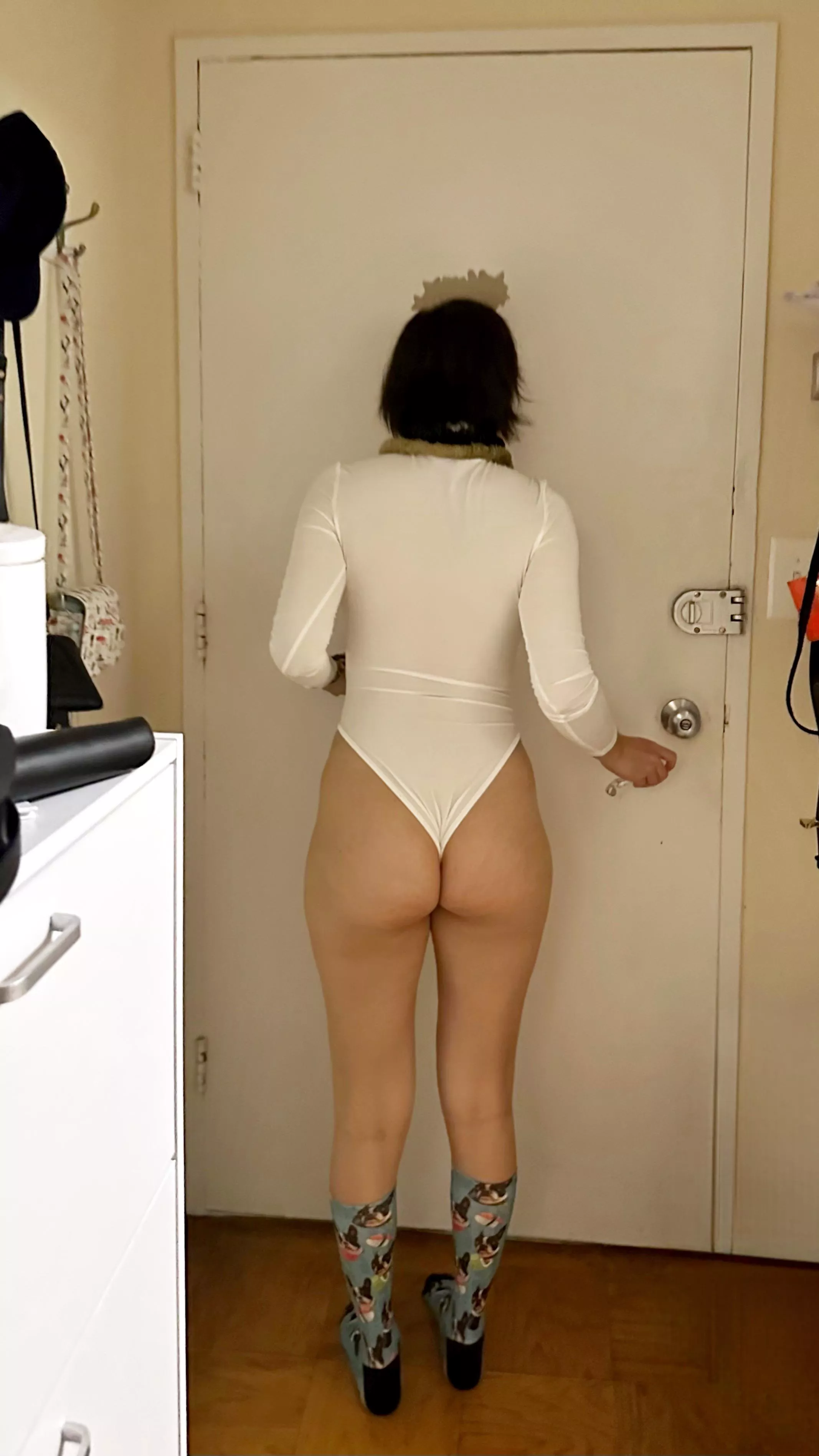 Waiting for guests  posted by CestDeux