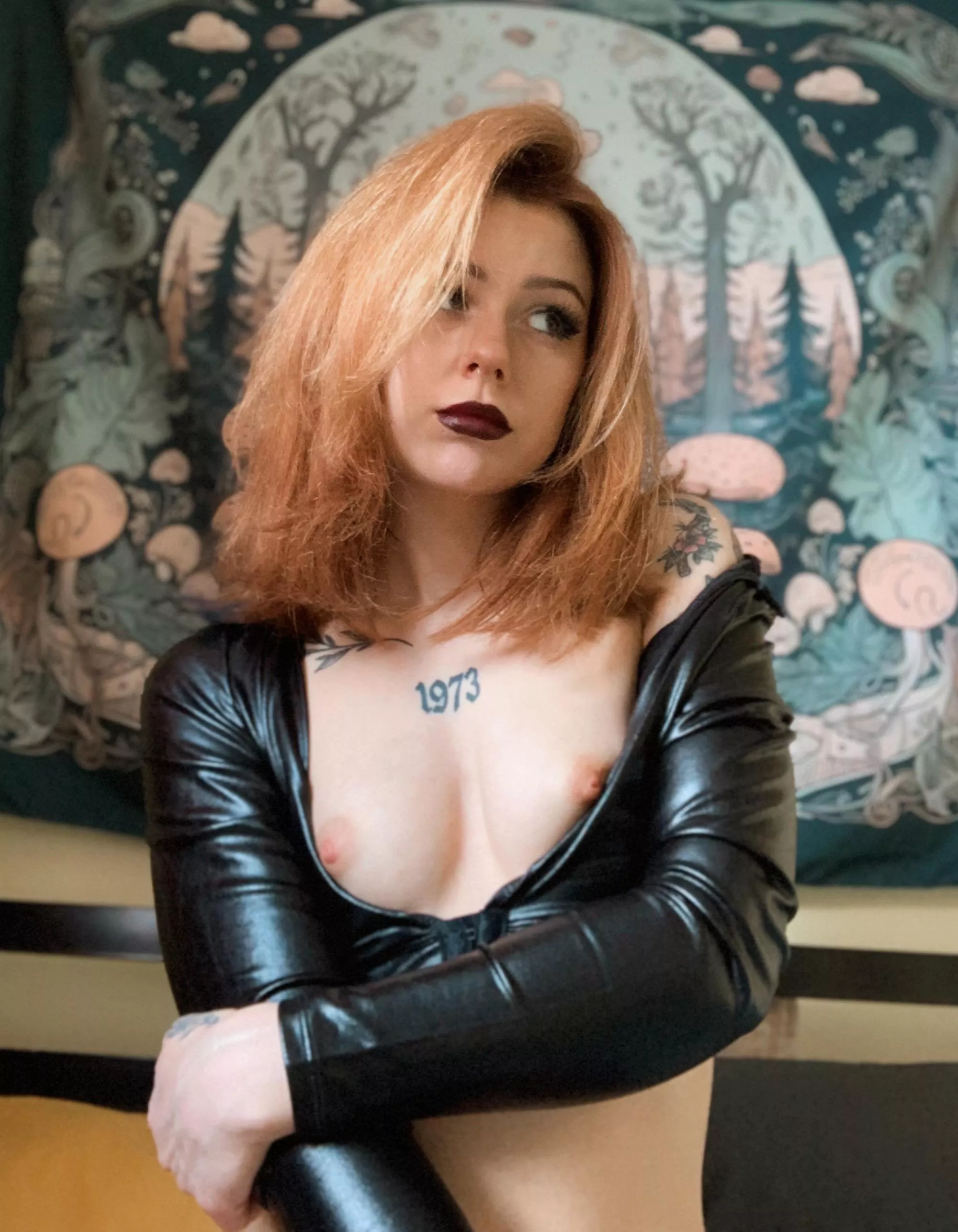 Waiting for you 🥺 posted by Freaky_Foxyy