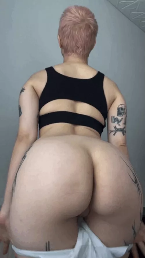 Wanna see more nudes? Drop Y if yes by purple_geco