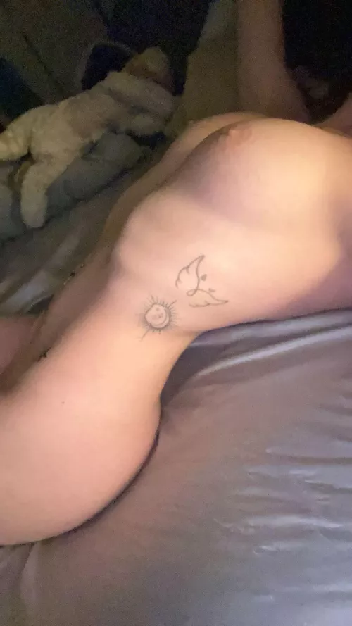 What a wonderful place to cover in cum by CelenaDawn