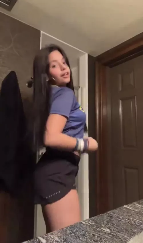 Who is the gorgeous girl by Crader23