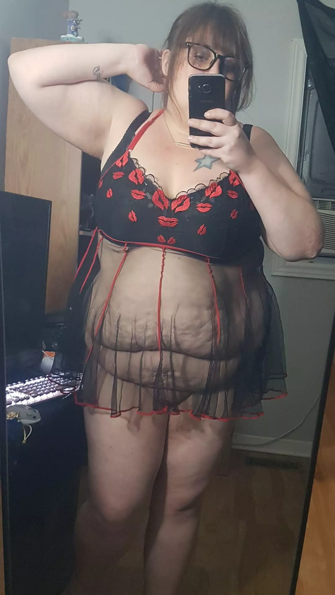 Always sexy under my work dress . Lol posted by minipi01