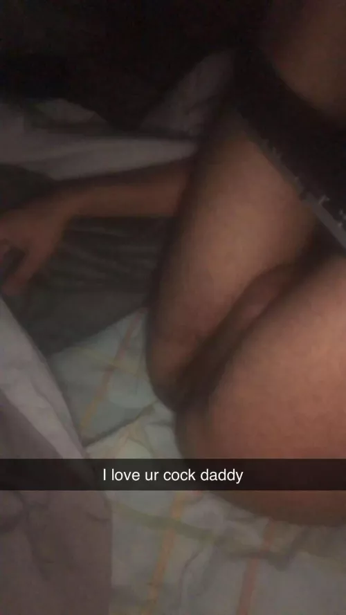 (22), Toronto, Feeling bi curious and slutty looking for fit bi curious doms to turn me into their cum dumpster by athleticcdn