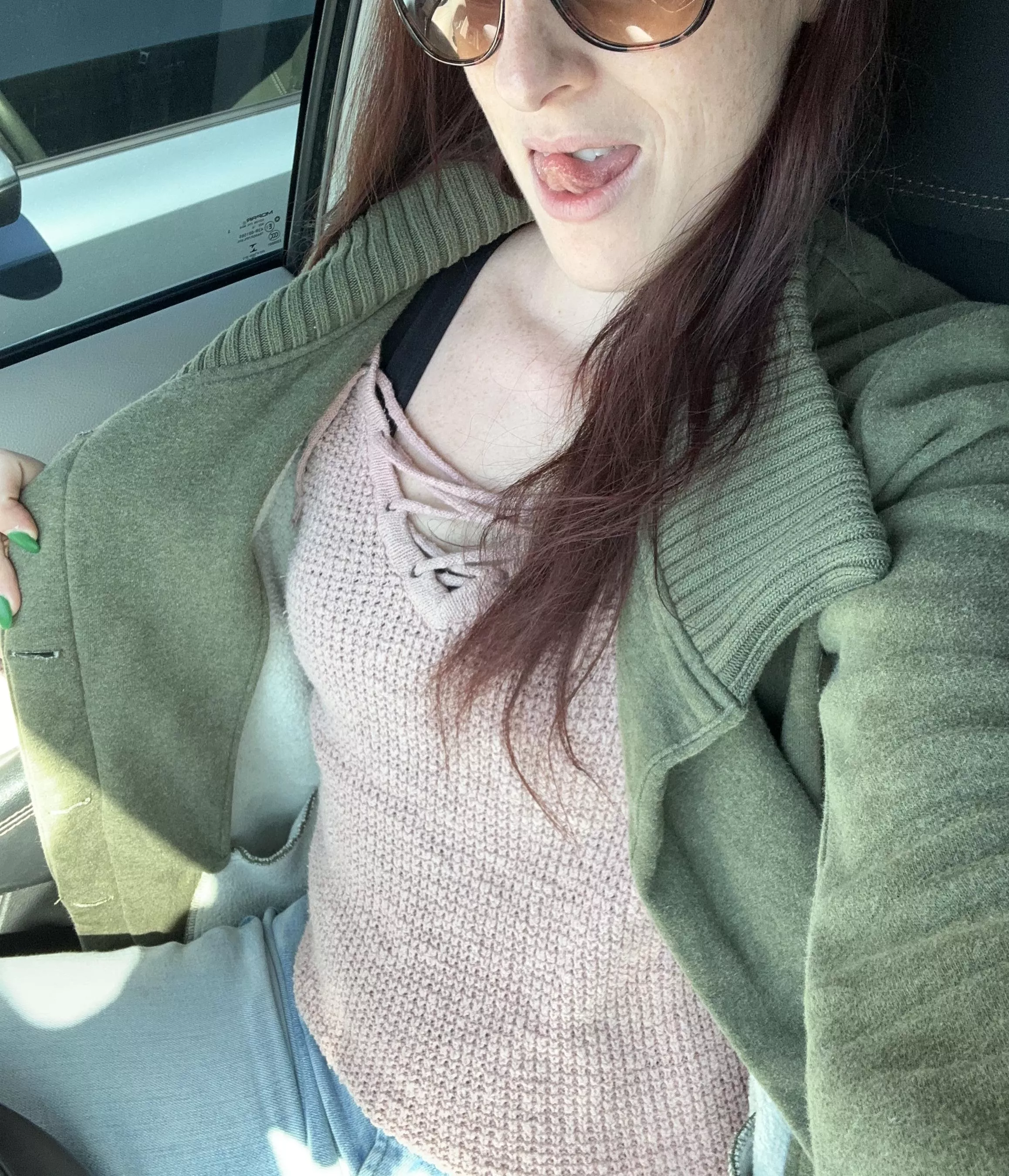 A little pre class selfie from me to you posted by Cay_Bakes