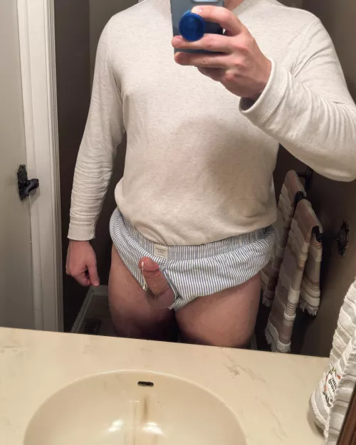 A morning drip by Treeman51