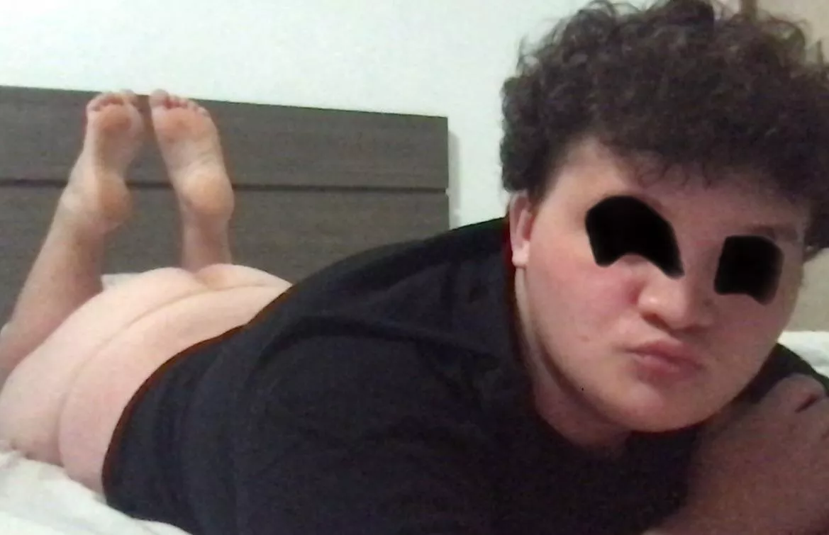 Bored 😐 🥺 posted by Realistic-Search-995