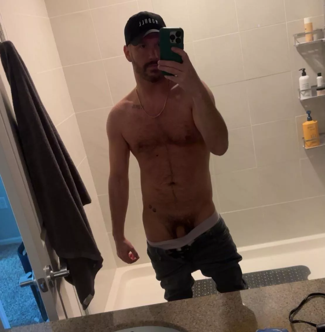 Come help me take off my undies... posted by MidwestMess87