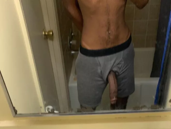 Dirty hotel mirror  by trezdaphantom