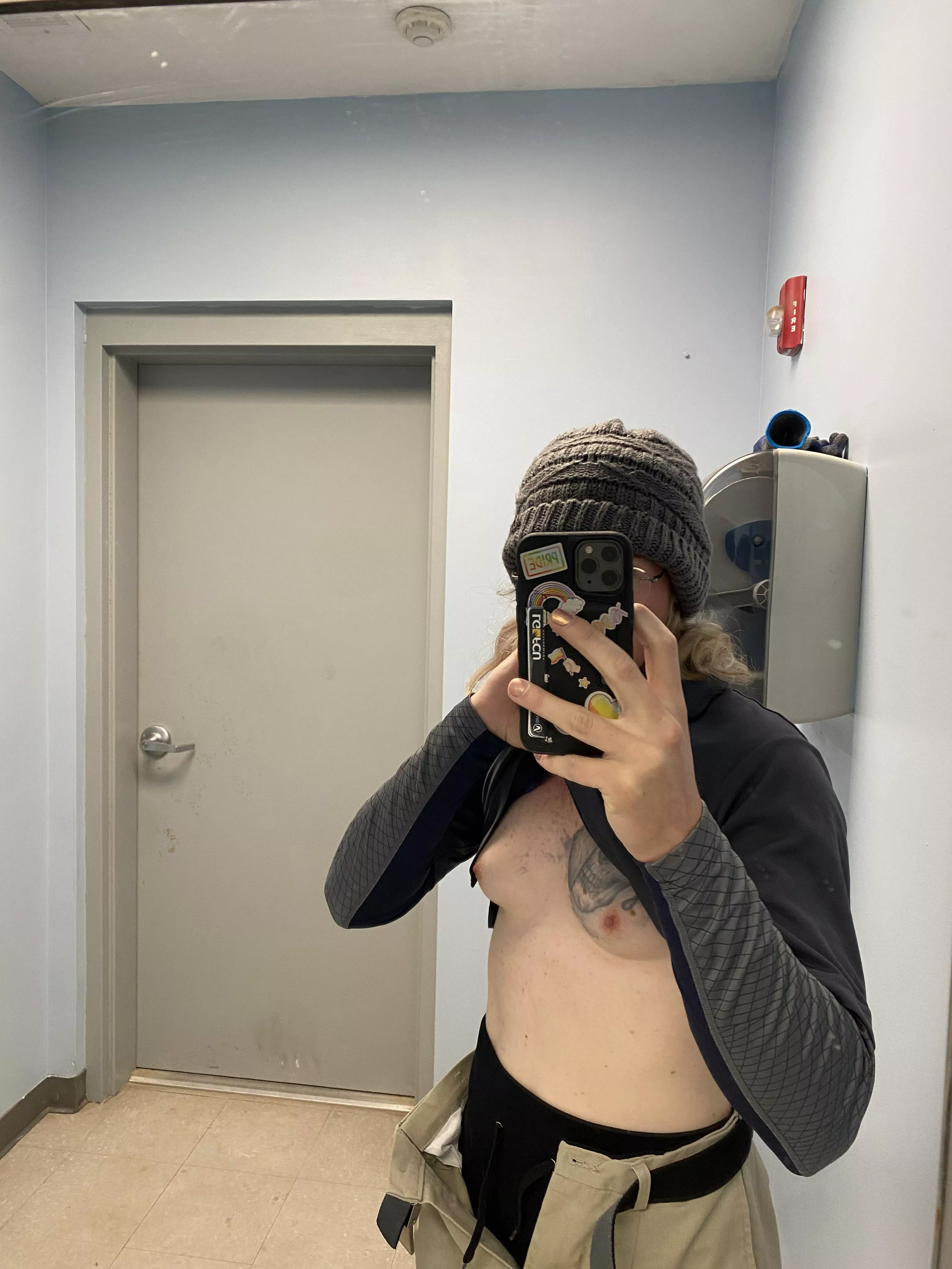 Felt super horny at work posted by Rhyn_Wyrmlock