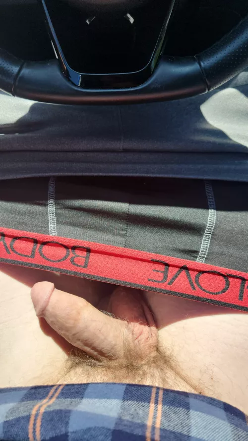 Getting some sun during my drive by West-Ad-5919