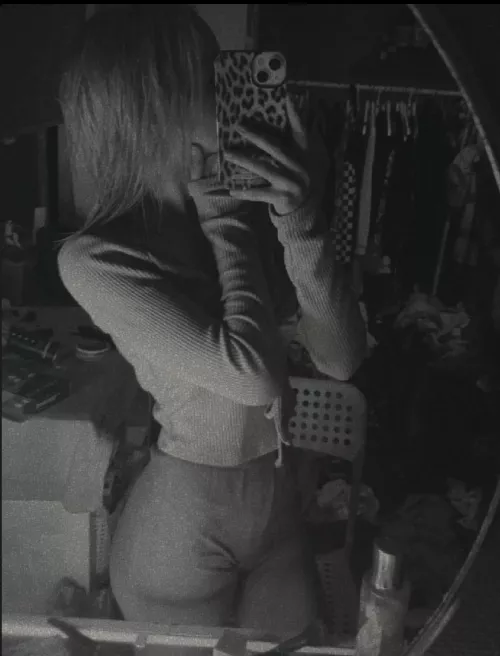 Hii looking for friends by More-Presentation151