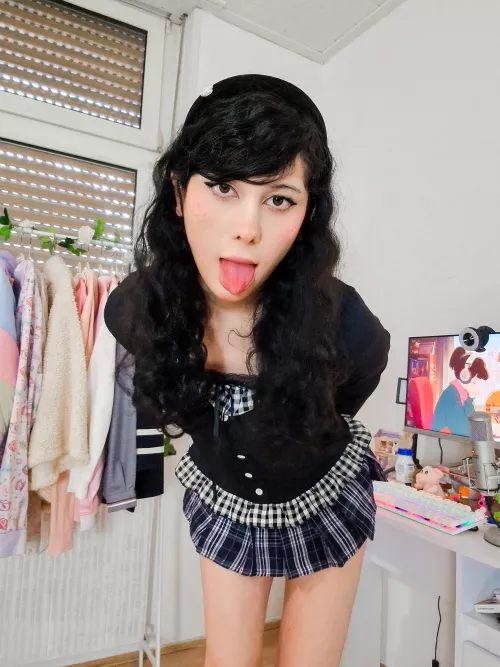 I love appearing girly 💗🧸  by puruchuu