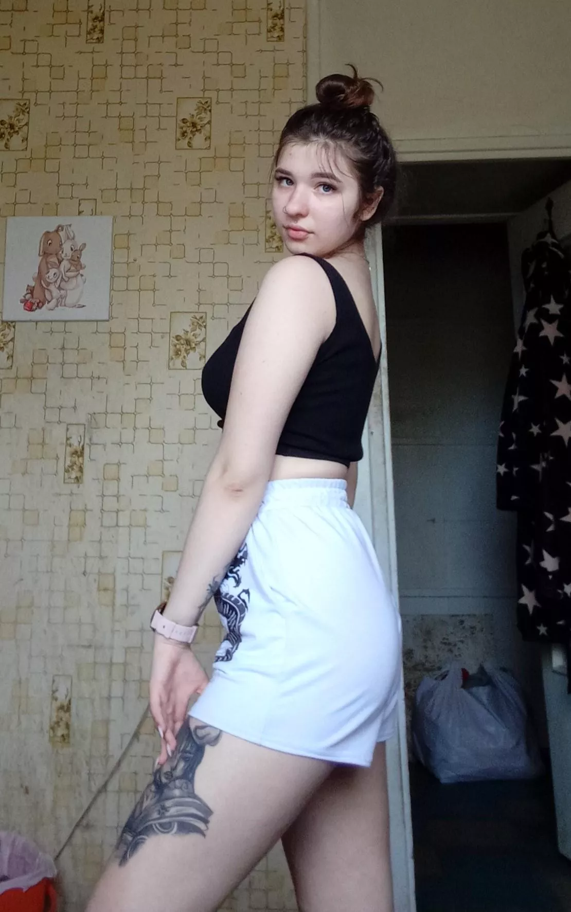 I need cuddles with you👅🤤🤤🤤 posted by Luna---Niiiils