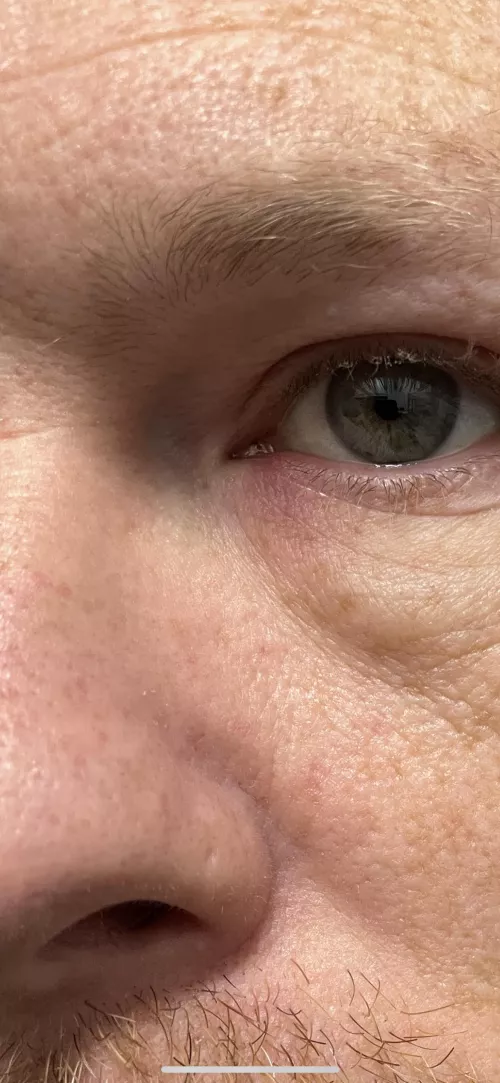 Incoming forbidden pop by fallbrook_