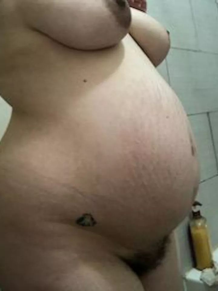 Like the peekaboo?  posted by JayyVee666