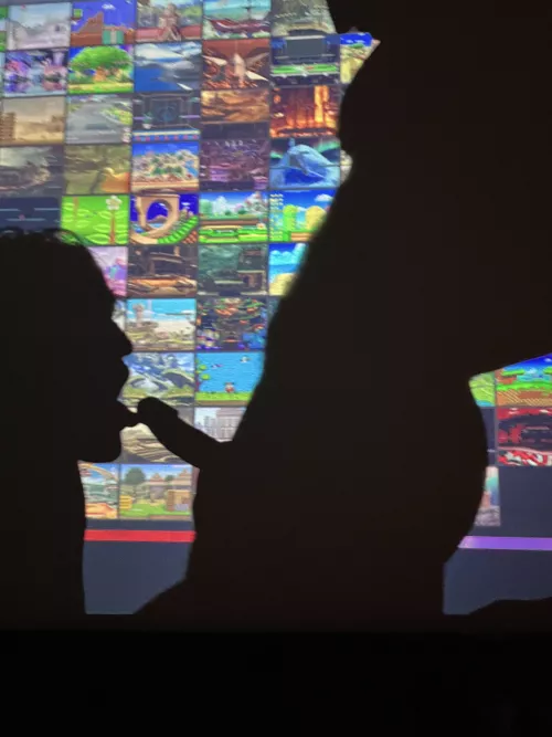 Loser blows by flashbohemia