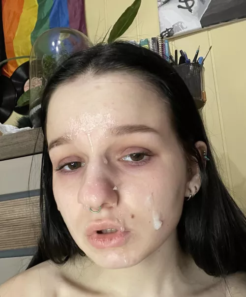 my daddy likes how my face looks now by Fallingwrath351