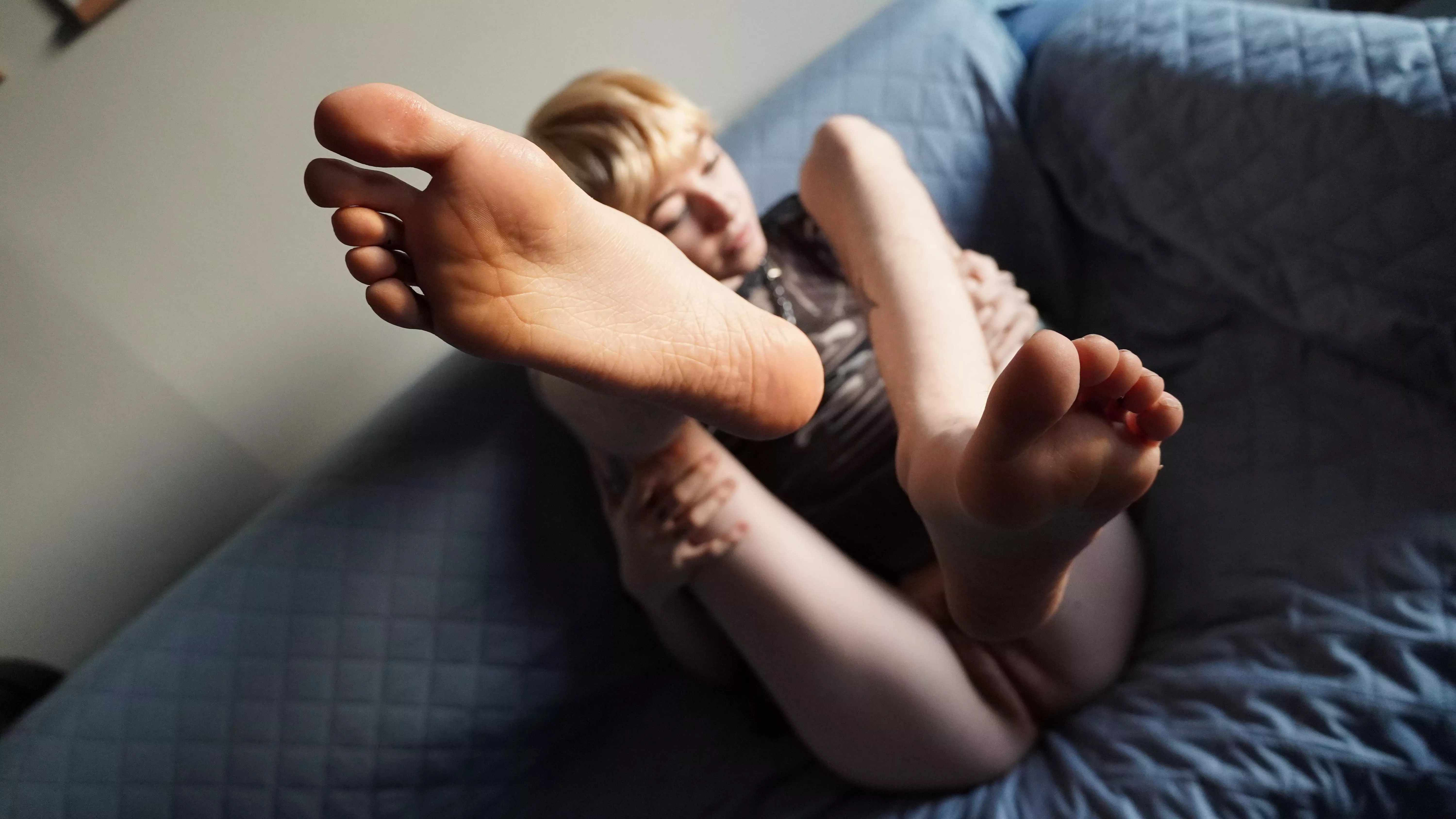 POV - Tell me what we're doing posted by ERASEDWeeaboo