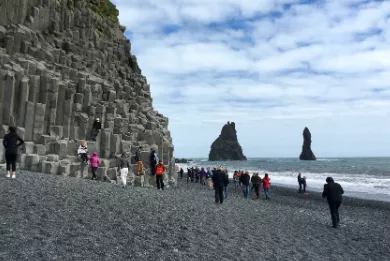 Reynisfjara Beach posted by jes010