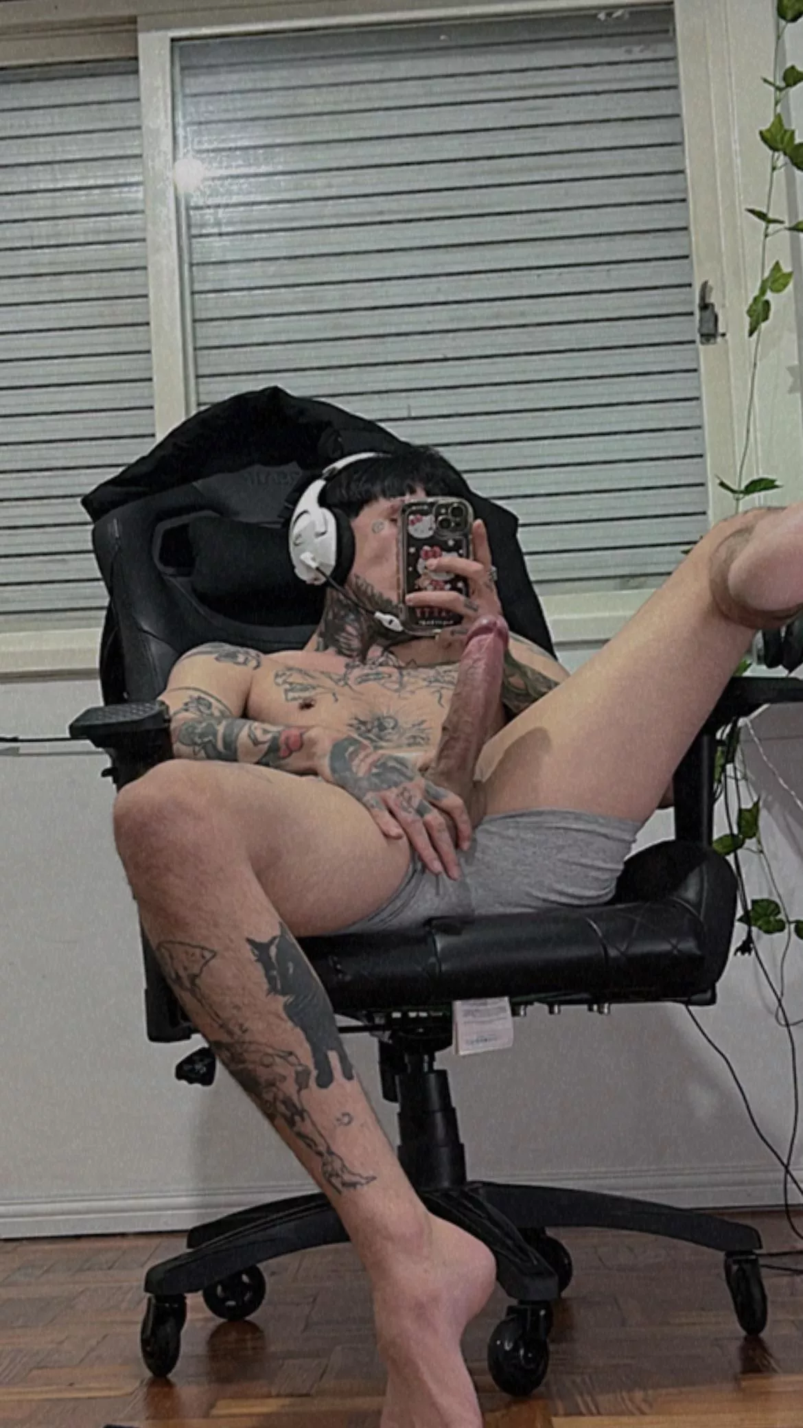 sit or fuck? posted by Scottyqk