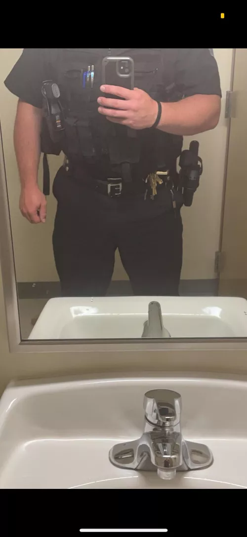 Snowy day here in the northeast. by gobruins33