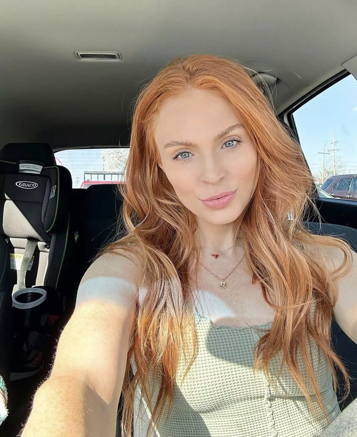 Taylor Renyer posted by Frankg145