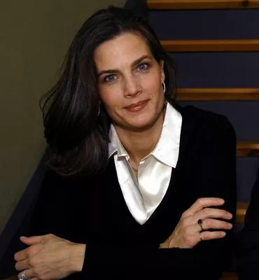 Terry Farrell posted by Atlast_89P13