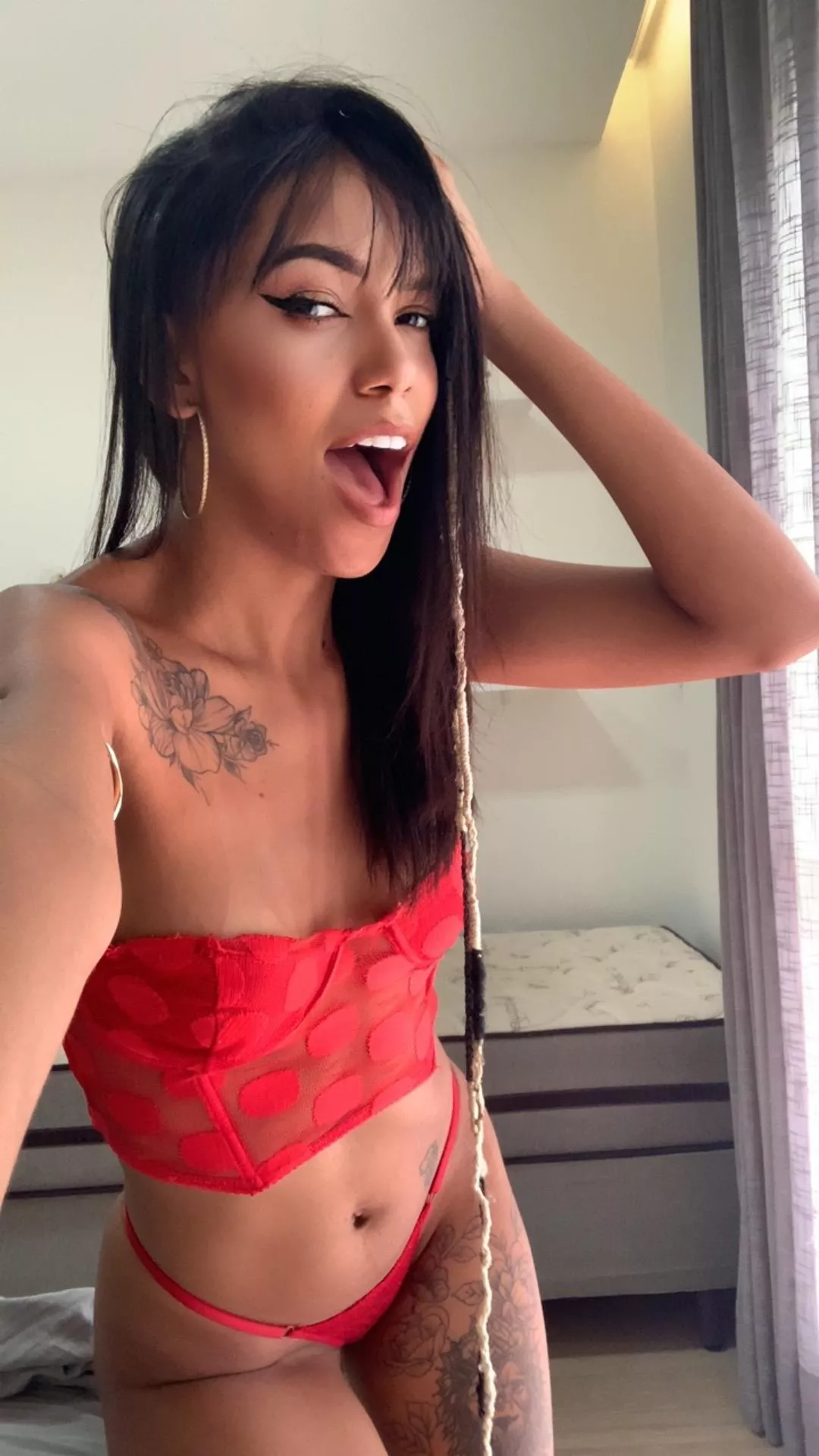 this neighbor needs some help please posted by Prooflover9169