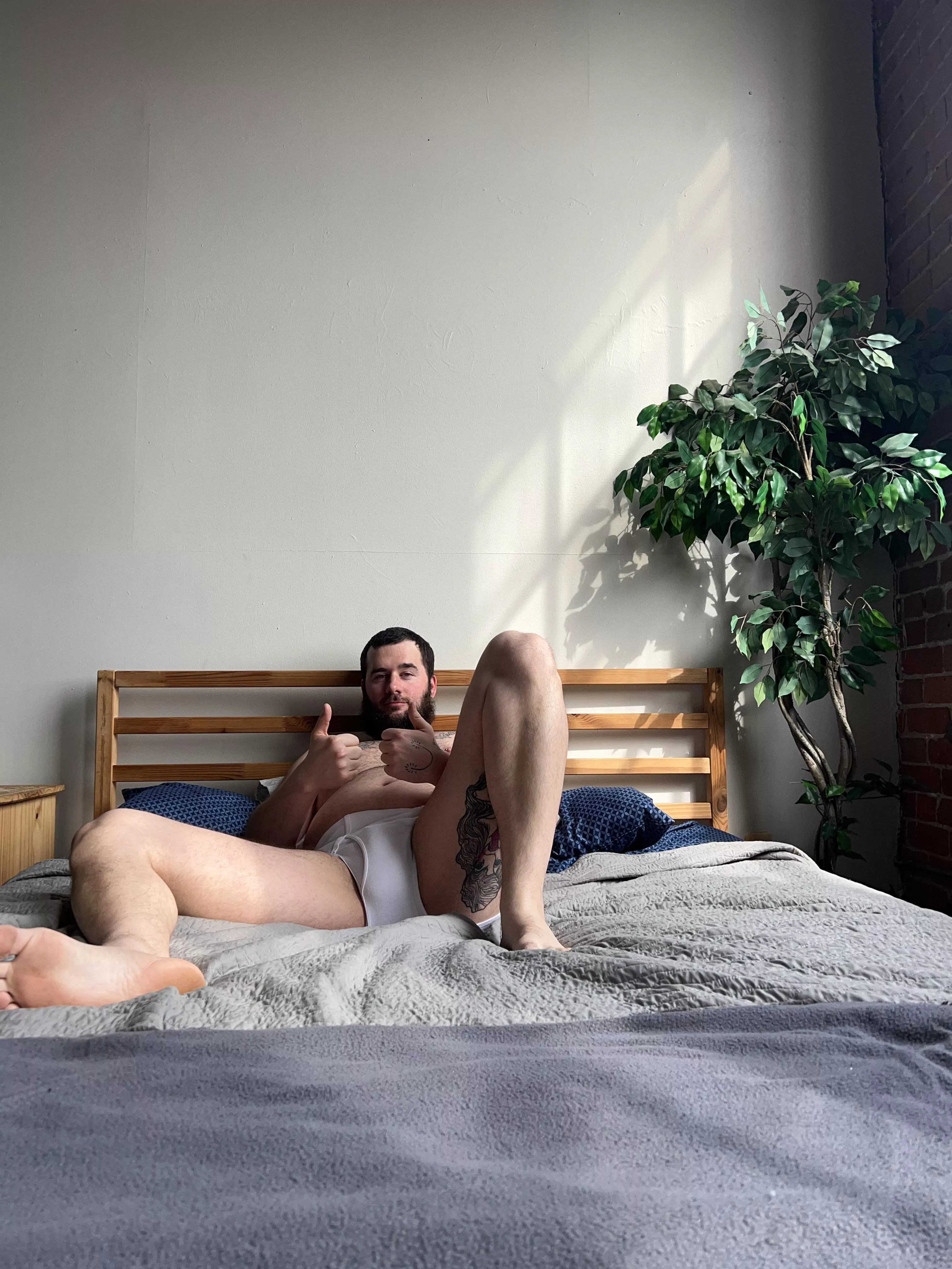 Thumbs up 👍  posted by KC90001