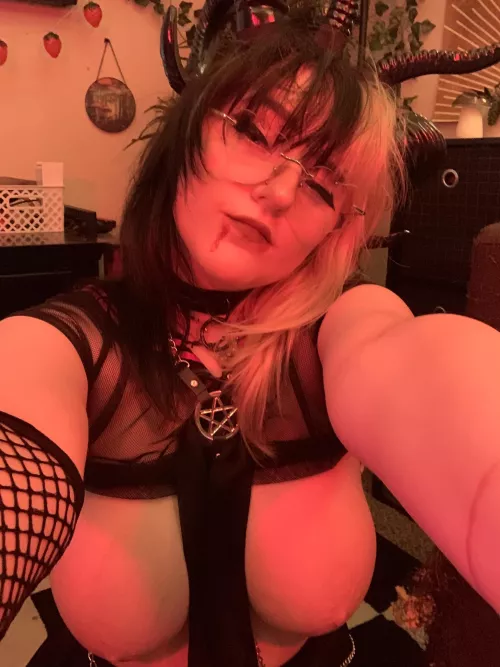 Would you let this big titty succubus suck your soul out through your cock? by SadCthulu666