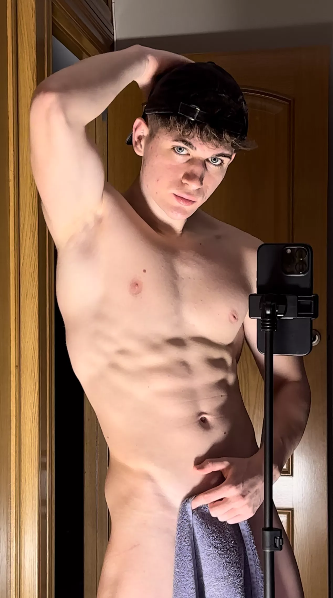 Would you suck my armpit? posted by Yerayruizz