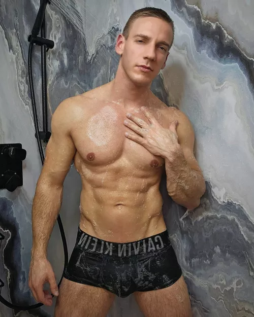 Would you wash me 😏💦..? by John_fitness91